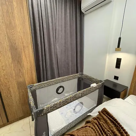 Executive House Est November 2024 *